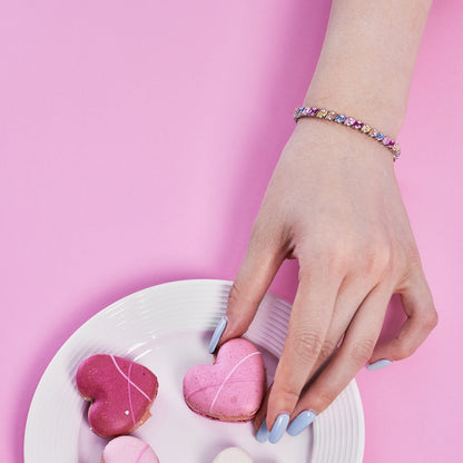 [Amore Jewels]Ornate Sparkling Multi Cut Party Bracelet