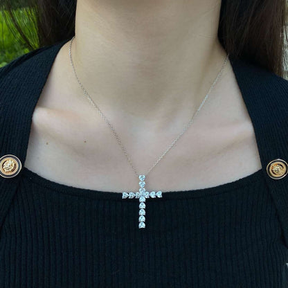 [Amore Jewels]Radiant Cross Shape Necklace