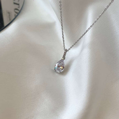 [Amore Jewels]Delicate Water Drop Shape Fashion Necklace