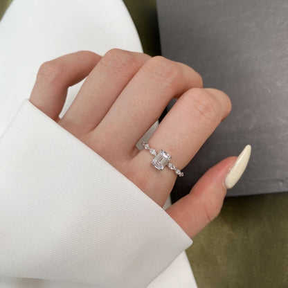 [Amore Jewels]1.0 Carat Dainty Resplendent Radiant Cut Daily Ring