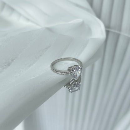 [Amore Jewels]2.0 Carat Dazzling Lustrous Heart Cut Lover Ring