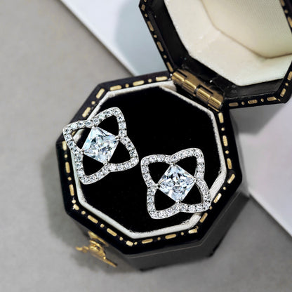 [Amore Jewels]Elegant Star Shape Princess Cut Daily Earrings