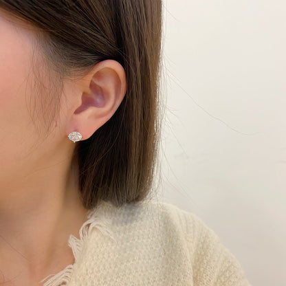 [Amore Jewels]Stylish Shiny Round Center Stone Stud Earrings