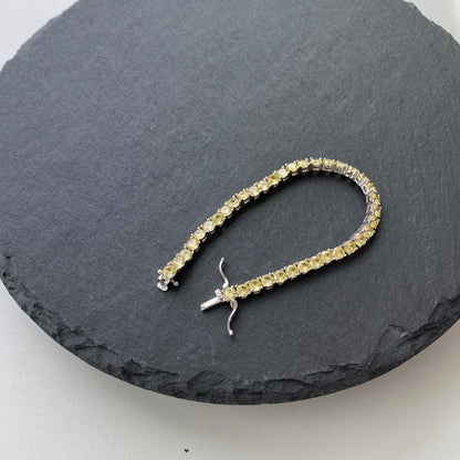 [Amore Jewels]Ornate Dazzling Round Cut Tennis Bracelet