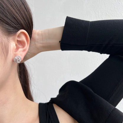 [Amore Jewels]Exquisite Flower Shape Daily Earrings