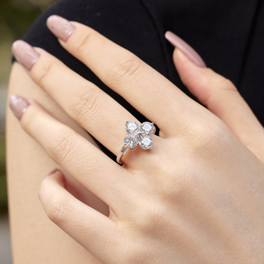 [LEGEND]Four-Leaf Clover Eight-Pointed Star Ring
