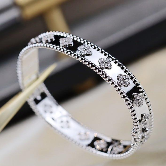 [Amore Jewels]CLOVER BRACELET 8MM DIAMONDS