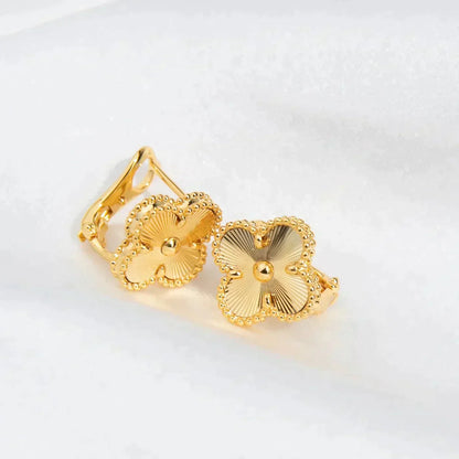 [Amore Jewels]CLOVER MEDIUM 1 MOTIFS LASER EARRINGS