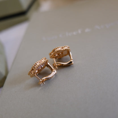 [Amore Jewels]LUCKY PINK GOLD WHITE MOP EARRINGS