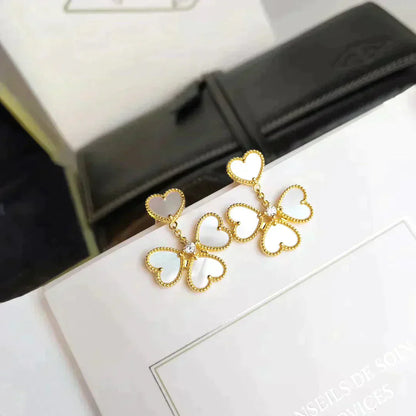 [Amore Jewels]CLOVER SWEET WHITE MOP EARRINGS