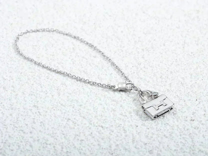 [Amore Jewels]AMULETTE PEDANT SILVER NECKLACE