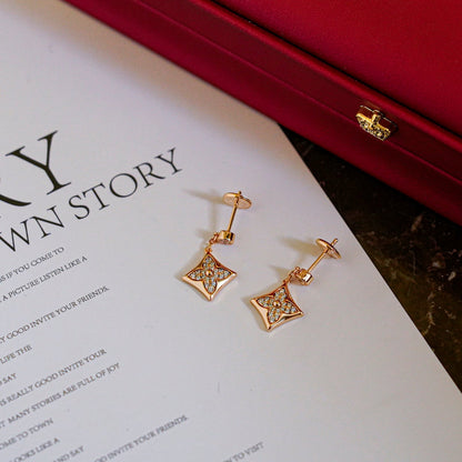 [Amore Jewels]STAR DIAMONDS EARRINGS GOLD