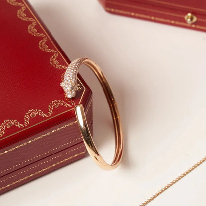 [Amore Jewels]PANTHERE HALF DIAMOND OPEN BRACELET