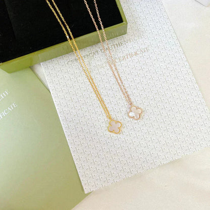 [Amore Jewels]CLOVER MINI 9.5MM WHITE MOTHER-OF-PEARL NECKLACE