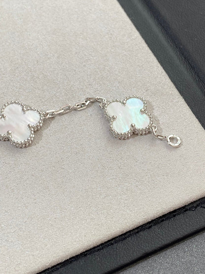 [Amore Jewels]CLOVER WHITE PEARL MOP 5 MOTIF BRACELET COLLECTION