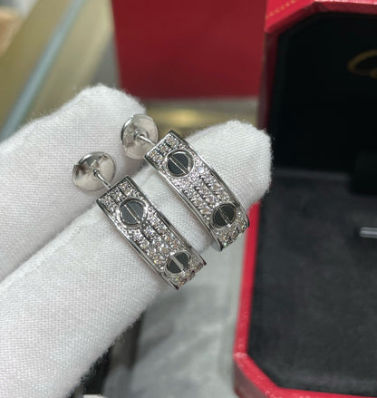 [Amore Jewels]LOVE CERAMIC DIAMOND PAVED SILVER EARRINGS