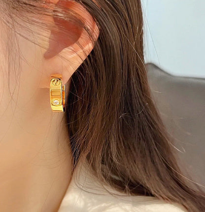 [Amore Jewels]LOVE 5.5MM 1 DIAMOND EARRINGS