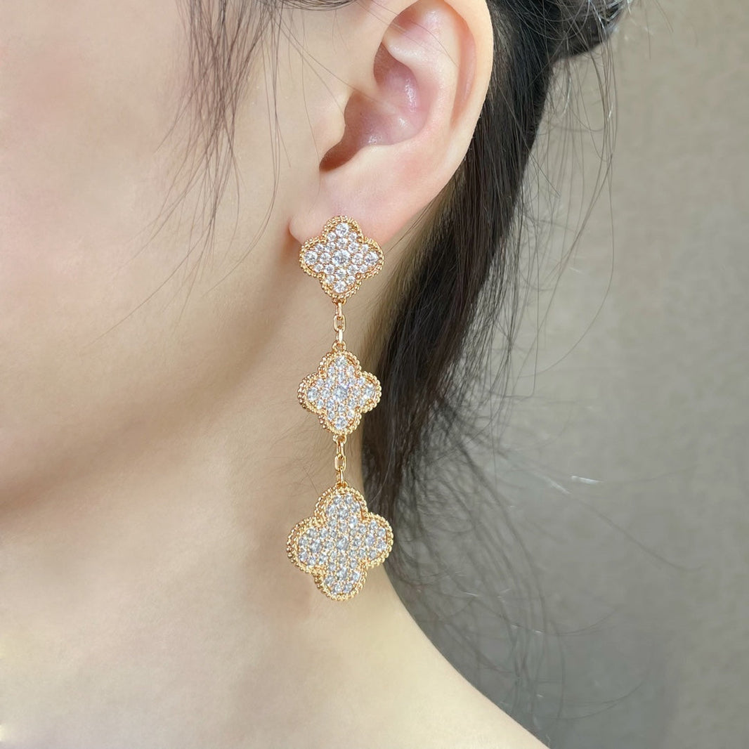 [Amore Jewels]CLOVER 3 MOTIFS DIAMOND PAVED ROSE GOLD EARRINGS