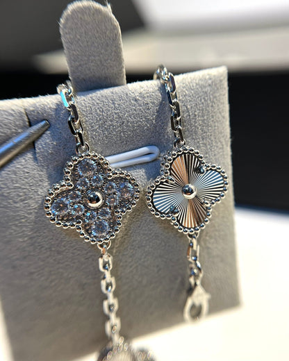 [Amore Jewels] CLOVER 5 MOTIF LASER BRACELET COLLECTION