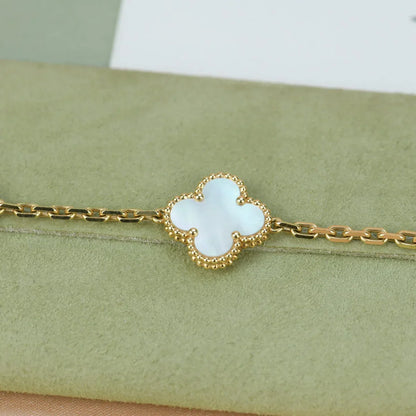 [Amore Jewels]CLOVER WHITE PEARL MOP 5 MOTIF BRACELET COLLECTION