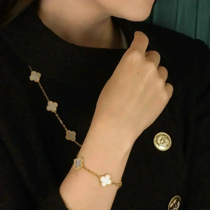 [Amore Jewels]CLOVER WHITE PEARL MOP 5 MOTIF BRACELET COLLECTION