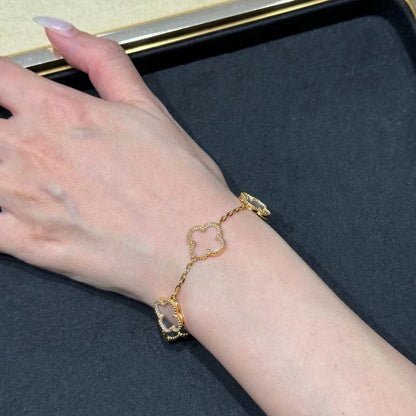 [Amore Jewels]CLOVER 5 MOTIF ROCK CRYSTAL BRACELET