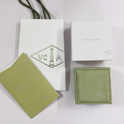 [Amore Jewels] VA CLOVER BOX GIFT BAG