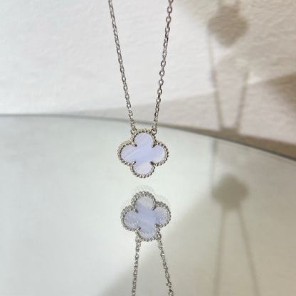 [Amore Jewels]CLOVER 15MM BLUE CHALCEDONY NECKLACE SILVER