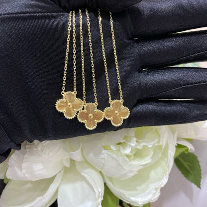 [Amore Jewels]CLOVER 15MM LASER NECKLACE