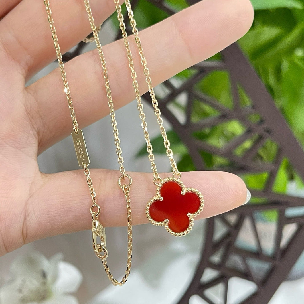 [Amore Jewels]CLOVER 15MM CARNELIAN SINGLE FLOWER NECKLACE
