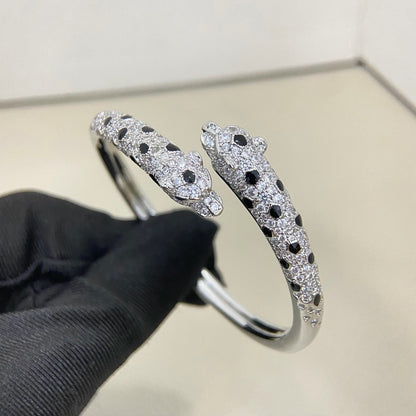 [Amore Jewels]PANTHERE DOUBLE HEADED HALF DIAMOND OPEN BRACELET
