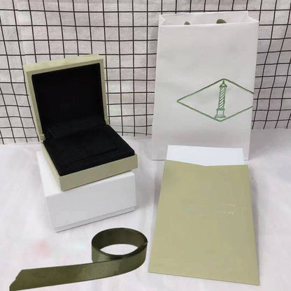 [Amore Jewels] VA CLOVER BOX GIFT BAG