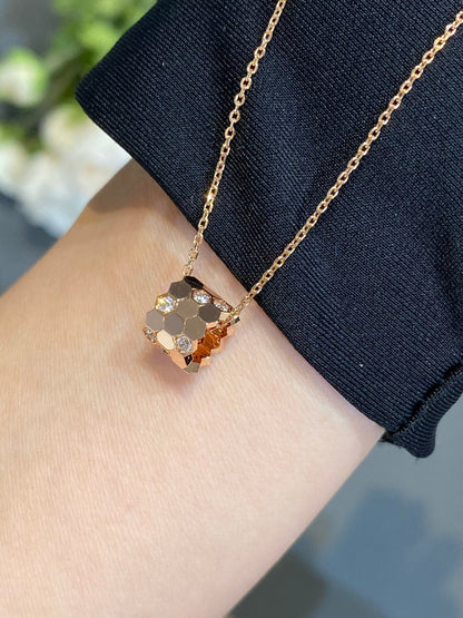 [Amore Jewels]BEE LOVE DIAMOND NECKLACE