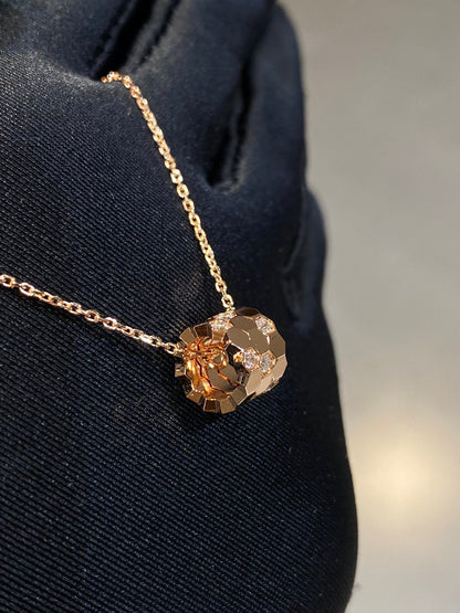 [Amore Jewels]BEE LOVE DIAMOND NECKLACE