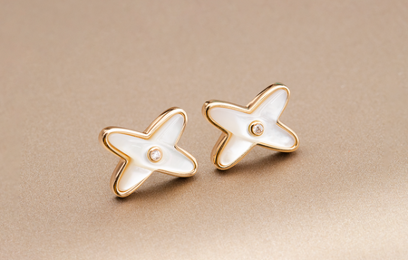 [Amore Jewels]JEUX DE WHITE MOP PINK GOLD DIAMOND EARRINGS