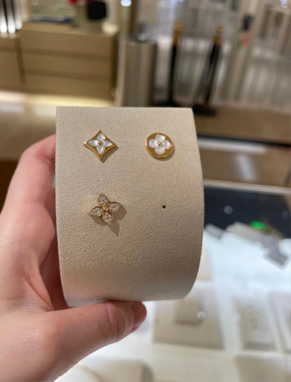 [Amore Jewels]STAR BLOSSOM STUD EARRINGS PINK GOLD DIAMONDS