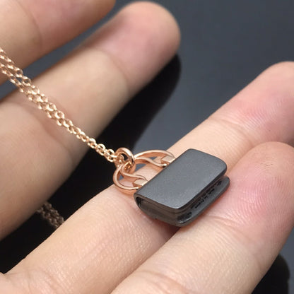 [Amore Jewels]WOMEN'S HM AMULETTES CONSTANCE PENDANT NECKLACE