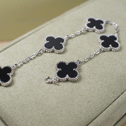 [Amore Jewels] CLOVER 5 MOTIF ONYXS BRACELET COLLECTION