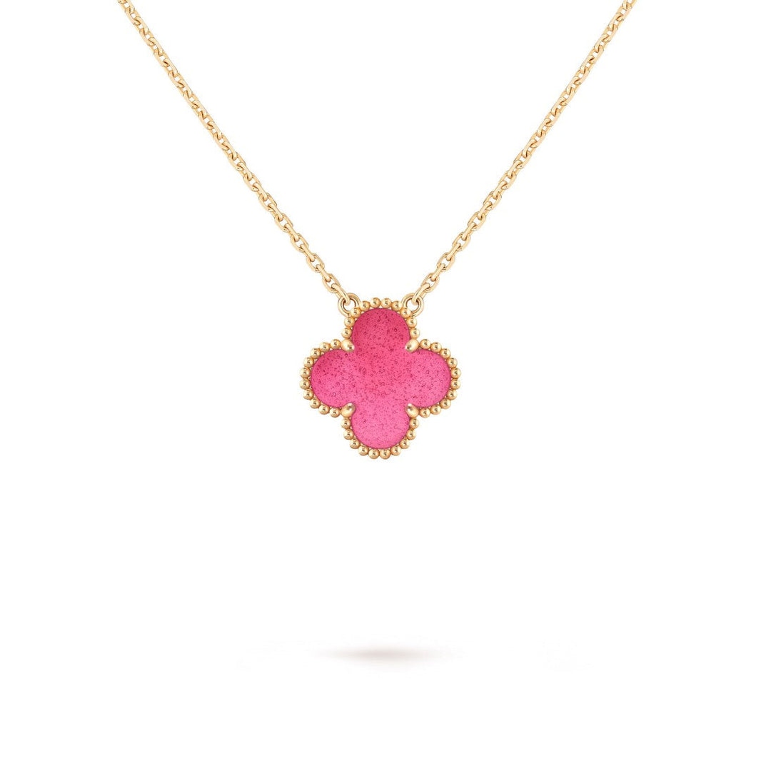 [Amore Jewels] NEW CLOVER 15MM PINK ENAMEL NECKLACE