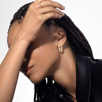 [Amore Jewels]So Move Diamond Earrings in Yellow Gold