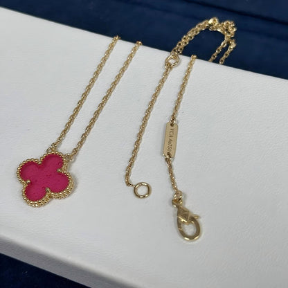 [Amore Jewels] NEW CLOVER 15MM PINK ENAMEL NECKLACE