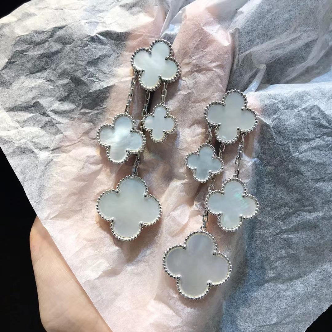[Amore Jewels]CLOVER EARRINGS WHITE MOP 4 MOTIFS SILVER