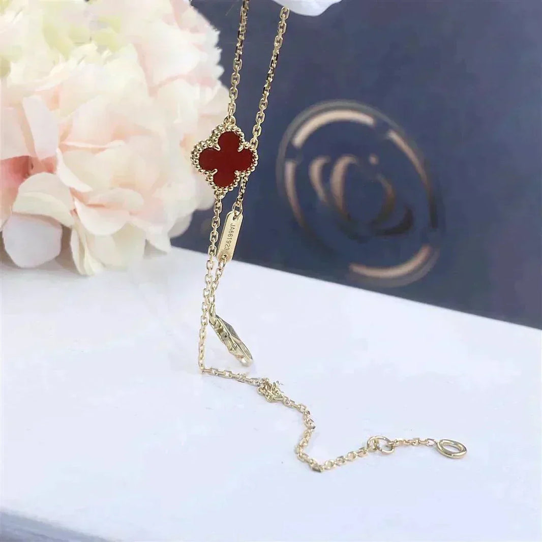 [Amore Jewels]CLOVER  CARNELIAN SINGLE FLOWER BRACELET