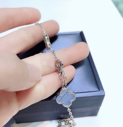 [Amore Jewels]CLOVER 10 MOTIFS CHALCEDONY DIAMONDS SILVER NECKLACE
